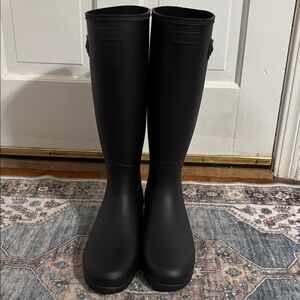 Hunter Black Women's Winter & Rain Boots